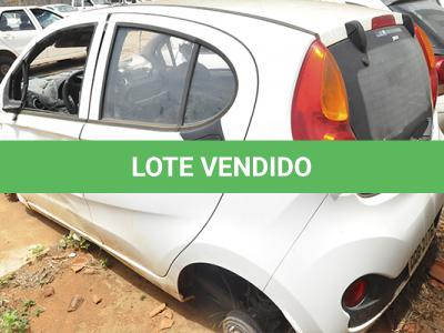 LOTE 045 - SUCATAS 4 VEICULOS - FIAT PÁLIO - FIAT FIORINO - CHERY QQ - TOYOTA ETIOS - Arrematante com certidão de DETRAN