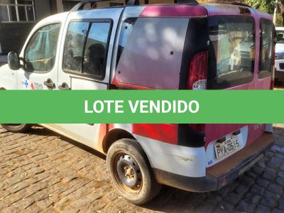LOTE 009 - FIAT DOBLO ESSENCE 1.8 - ANO 2016 2016