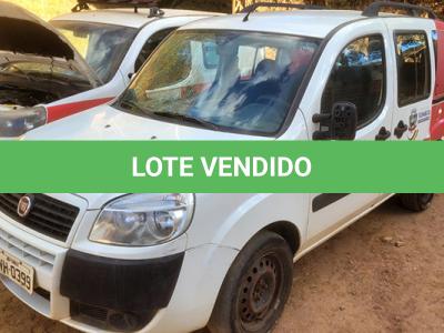 LOTE 011 - FIAT DOBLO ESSENCE 7L E - ANO 2017 2017