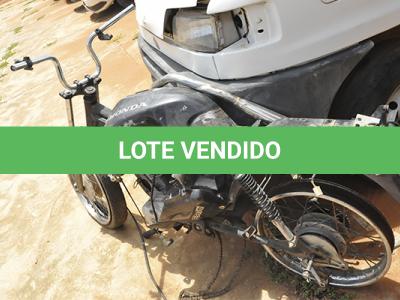 LOTE 043 - HONDA CG 125 FAN - PLACA HIW-4407 - ANO 2008 2008