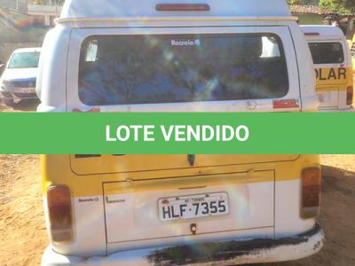 LOTE 006 - VW KOMBI ESCOLAR - ANO 2011 2012