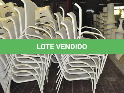 LOTE 008 - MONTANTE CADEIRAS EM ALUMINIO
