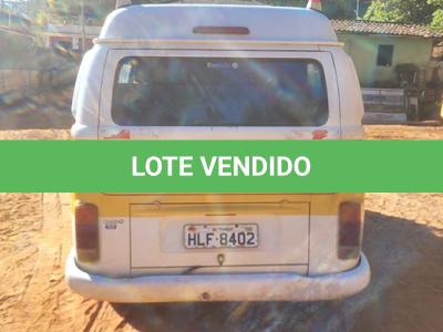 LOTE 007 - VW KOMBI ESCOLAR - ANO 2011 2012