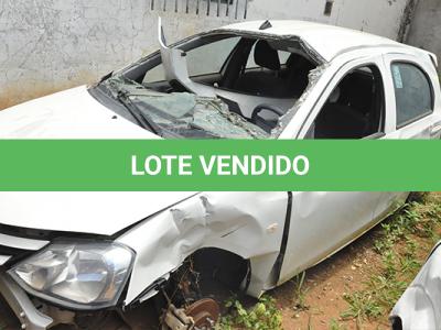 LOTE 045 - SUCATAS 4 VEICULOS - FIAT PÁLIO - FIAT FIORINO - CHERY QQ - TOYOTA ETIOS - Arrematante com certidão de DETRAN