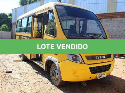 LOTE 008 - ONIBUS IVECOCITYCLASS-PLACA OQM 8722-ANO 2013-2013