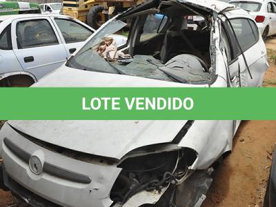 LOTE 045 - SUCATAS 4 VEICULOS - FIAT PÁLIO - FIAT FIORINO - CHERY QQ - TOYOTA ETIOS - Arrematante com certidão de DETRAN