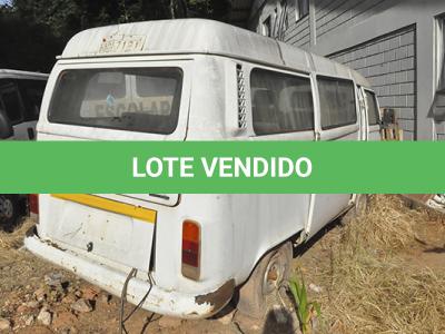 LOTE 002 - VW KOMBI - PLACA HMN-7121 - ANO 2007 2008