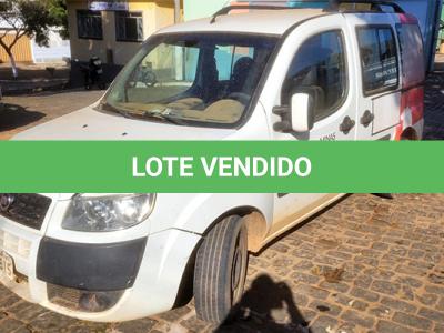 LOTE 009 - FIAT DOBLO ESSENCE 1.8 - ANO 2016 2016
