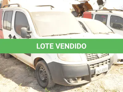 LOTE 019 - FIAT DOBLO ESSENCE 7L E - ANO 2017 2017 - PLACA QNO-5986