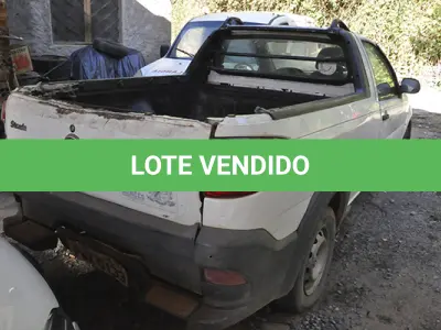 LOTE 007 - FIAT STRADA WORKING - ANO 2015 2015 - PLACA PWX-0133