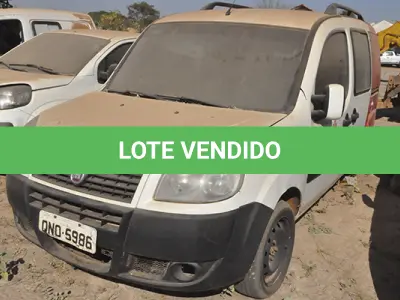 LOTE 019 - FIAT DOBLO ESSENCE 7L E - ANO 2017 2017 - PLACA QNO-5986