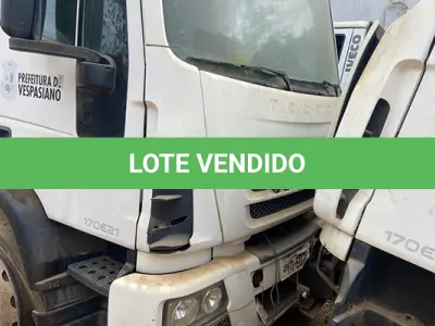 LOTE 017 - IVECO TECTOR 170E21 - ANO 2016 2017 - PLACA PYD-5028