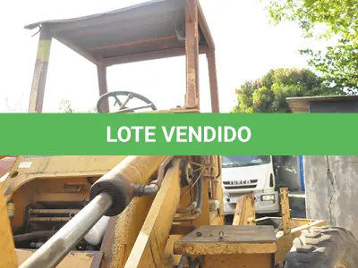 LOTE 022 - SUCATA - MAQUINA CASE W18 - CHASSI IHF0014751