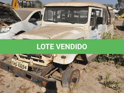 LOTE 029 - TOYOTA BAND BJ55LP 2BL - ANO 1995 1995 - PLACA GNS-6694