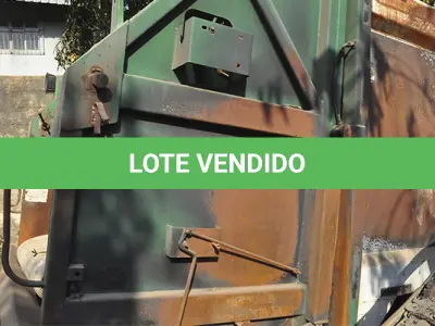 LOTE 025 - SUCATA CAÇAMBA COMPACTADOR DE LIXO
