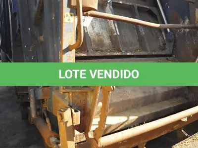 LOTE 018 - VW 15.180 - ANO 2000 2000 - PLACA HMM-5052