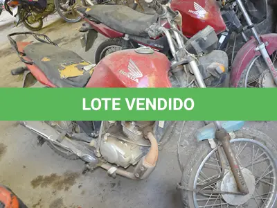 LOTE 001 - HONDA CG 125 FAN KS - ANO 2013 2013 - PLACA OQK-8238