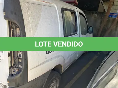 LOTE 009 - FIAT DOBLO CA UNIVIDAS A - ANO 2012 2013 - PLACA OPD-8940