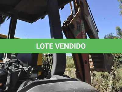 LOTE 010 - RETRO CASE 580 L - ANO 1997