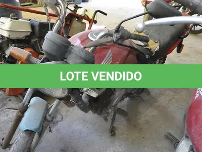 LOTE 001 - HONDA CG 125 FAN KS - ANO 2013 2013 - PLACA OQK-8238