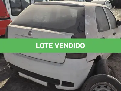 LOTE 004 - FIAT PALIO FIRE - ANO 2016 2016 - PLACA PXM-8262