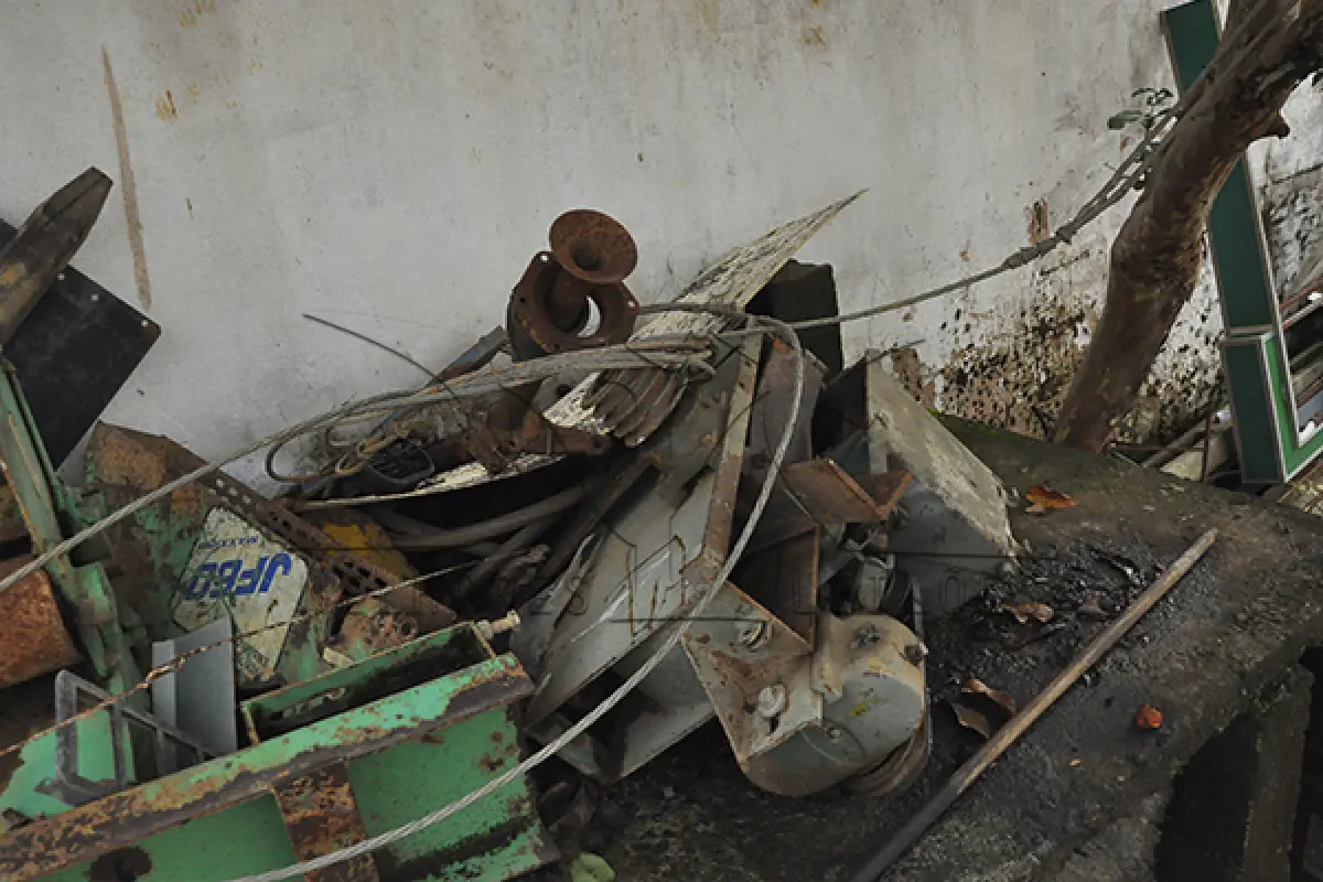LOTE 010 - SUCATA 02 PICADEIRA DESMONTADAS AGRÍCOLA