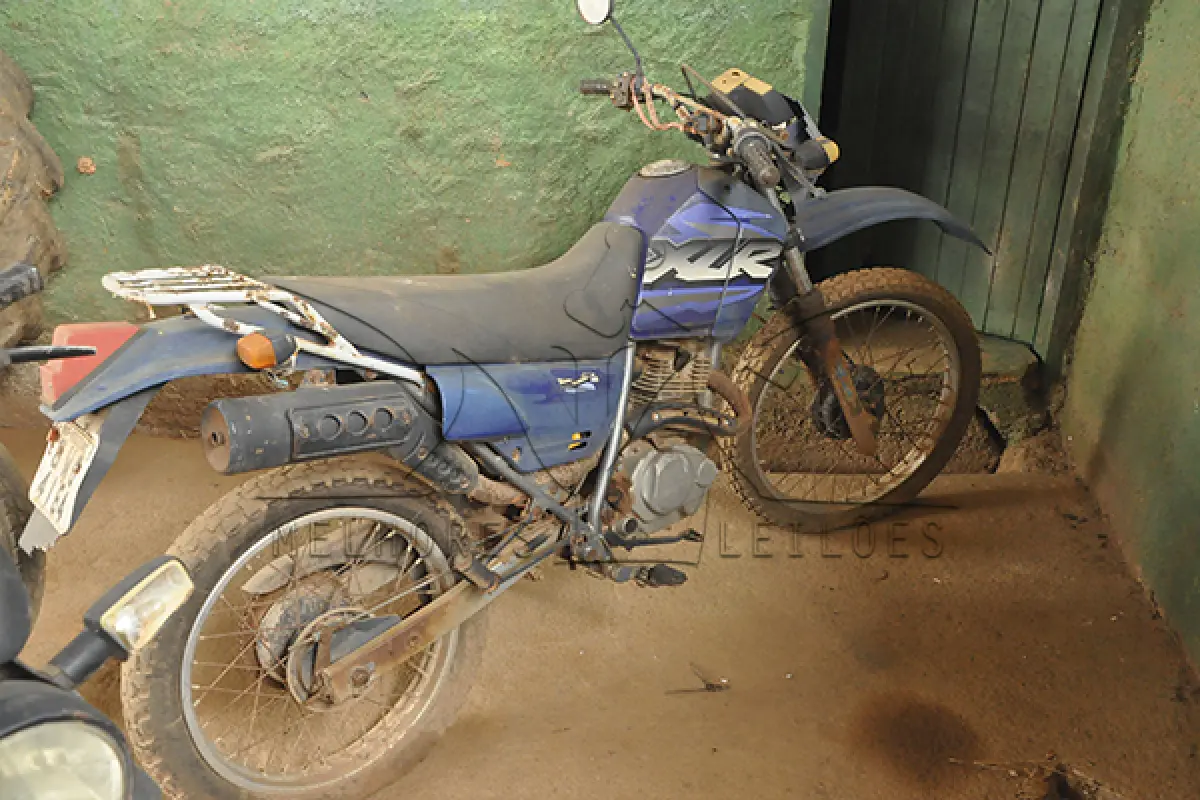 LOTE 014 - HONDA XLR 125 ES - PLACA GWG-4164 - ANO 2002 2002 - COR AZUL