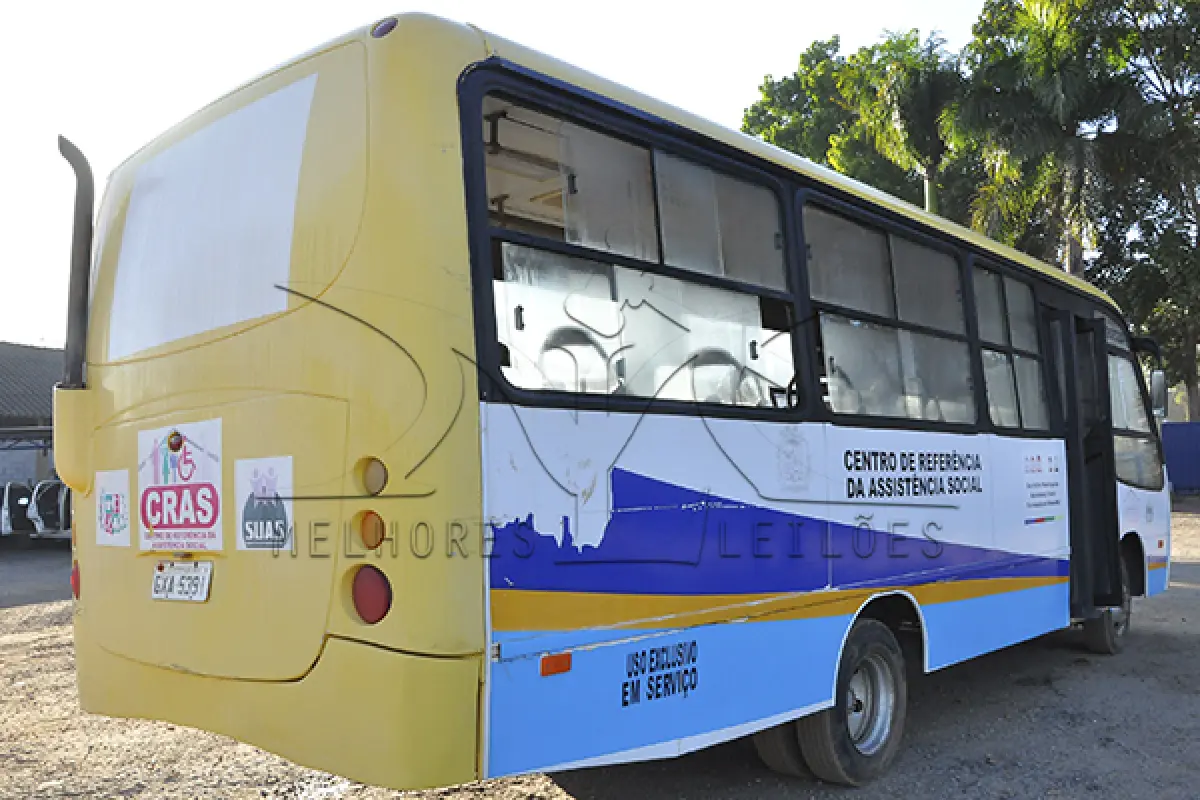 LOTE 004 - VOLKS BUSSCAR MICRUSS - PLACA GXA 5391 - ANO 2001 2001