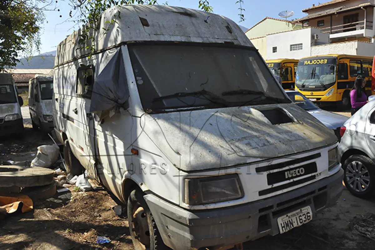 LOTE 004 - IVECOFIAT DAILY4912 VAN1 - PLACA HMN 1636 - ANO 2004 2004