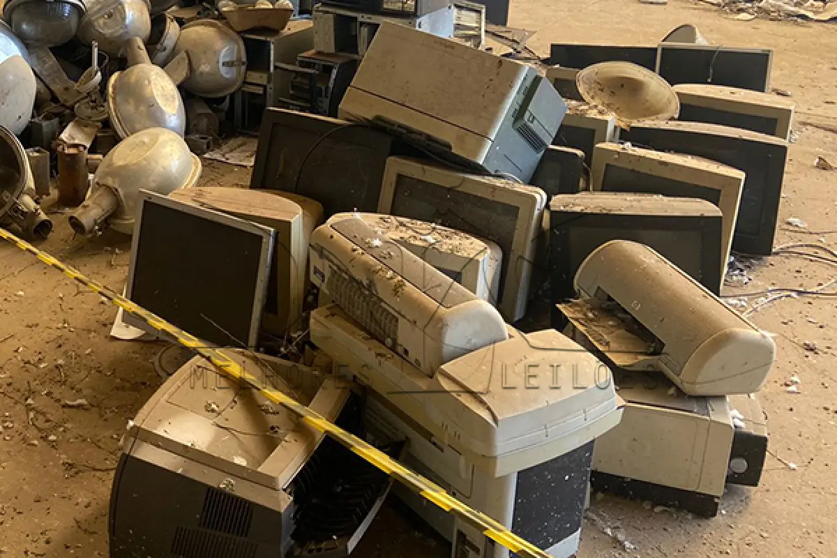 LOTE 013 - SUCATA - MONTANTE - ELETRICA E INFORMATICA - MANUTENÇÃO