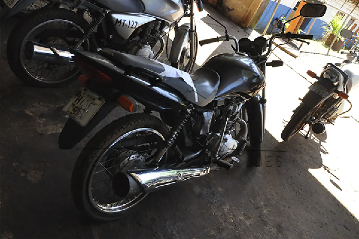 LOTE 024 - Honda CG 125 FAN KS - 2011 2011 - Preta - HMX-5989
