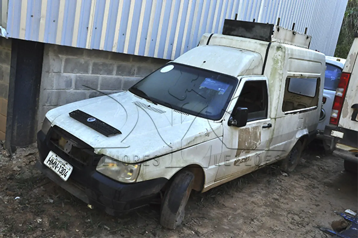 LOTE 013 - FIAT FIORINO IE - PLACA HMN1304 - ANO 2004 2004