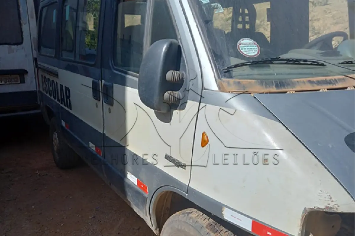 LOTE 010 - FIAT DUCATO MINIBUS - PLACA PVB6738 - ANO 2014 2015