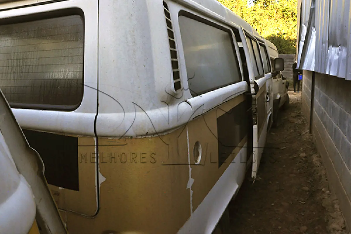 LOTE 011 - VW KOMBI - PLACA ORA9238 - ANO 2013 2014