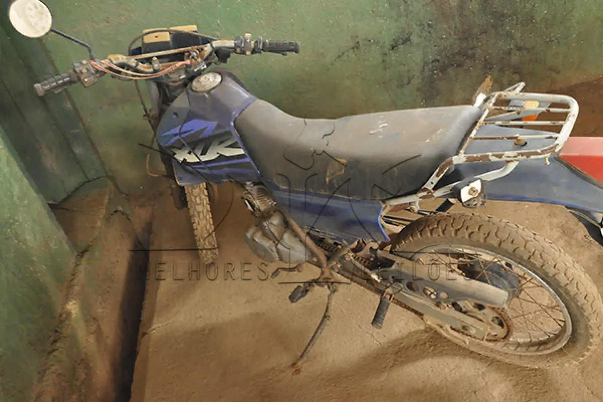 LOTE 014 - HONDA XLR 125 ES - PLACA GWG-4164 - ANO 2002 2002 - COR AZUL