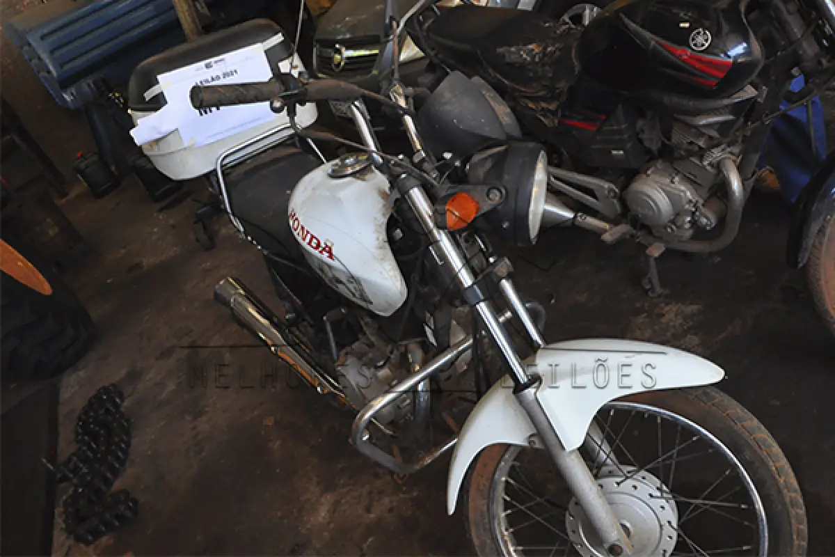 LOTE 007 - Honda CG 150 JOB - 2006 2007 - Branca - HDX-1642