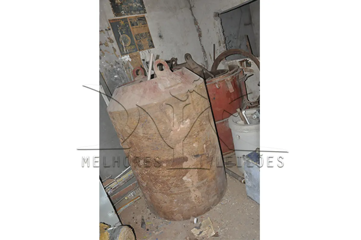 LOTE 014 - SUCATA - FORMA INDUSTRIAL