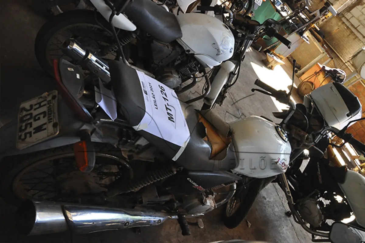 LOTE 010 - Honda CG 150 JOB - 2007 2007 - Branca - HGW-2055