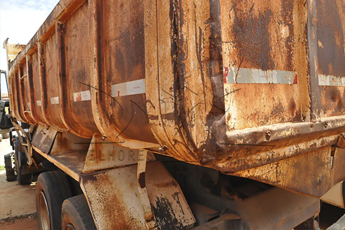 LOTE 013 - IVECO EUROCARGO 230E24 - PLACA HLF-5722 - ANO 2010 2011