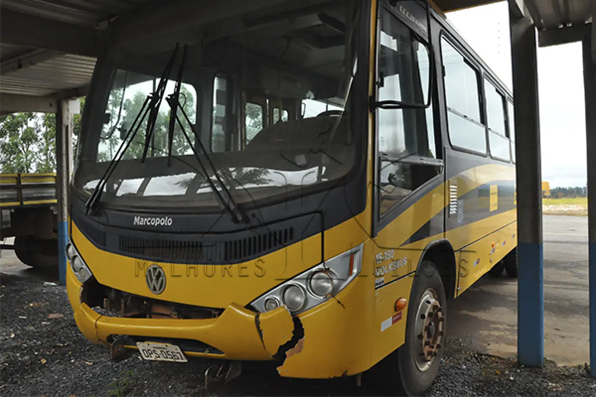 LOTE 004 - VW 15.190 EOD E.HD ORE - PLACA OPS-0567 - ANO 2012 2013 - COR AMARELA