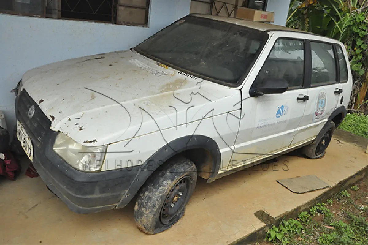 LOTE 003 - FIAT UNO MILLER FIRE FLEX Placa HMN 8017 - Ano 2008 2008