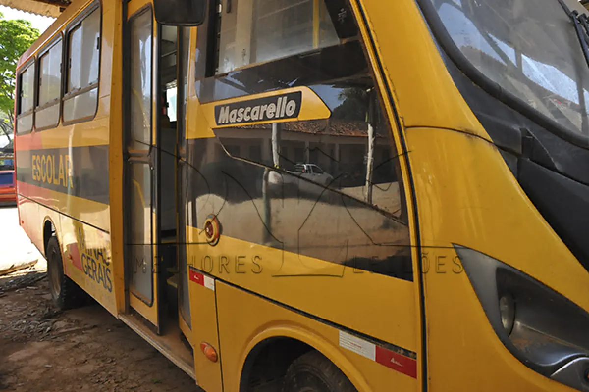 LOTE 002 - IVECO WAYCLASS 70C17HDE - PLACA PXZ 4399 - ANO 2016 2016