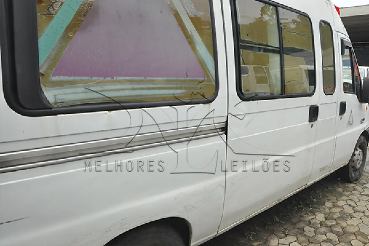 LOTE 003 - FIAT DUCATO M RONTAN AMB - PLACA HMG-5289 - ANO 2005 2006 - COR BRANCA