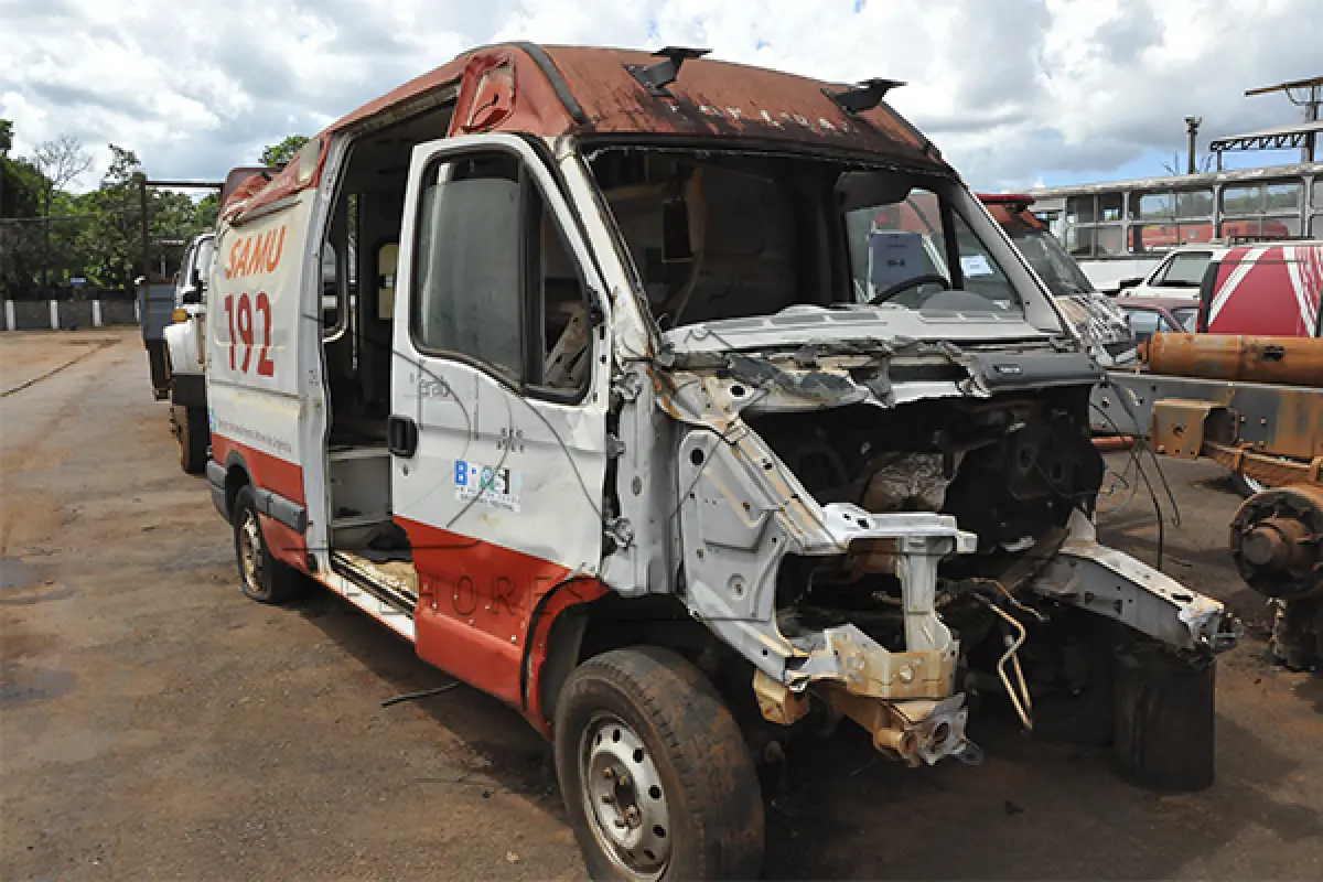 LOTE 044 - SUCATA - RENAULT MASTER ROTANAMB - 2006 2006 -  HMN-6563