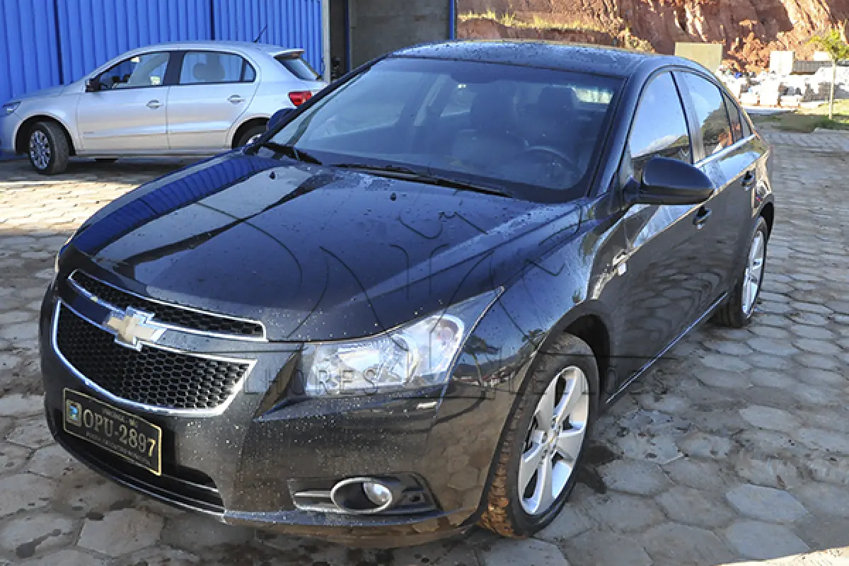 LOTE 001 - CHEVROLET CRUZE LT NB - PLACA OPU2897 - ANO 2013 2013
