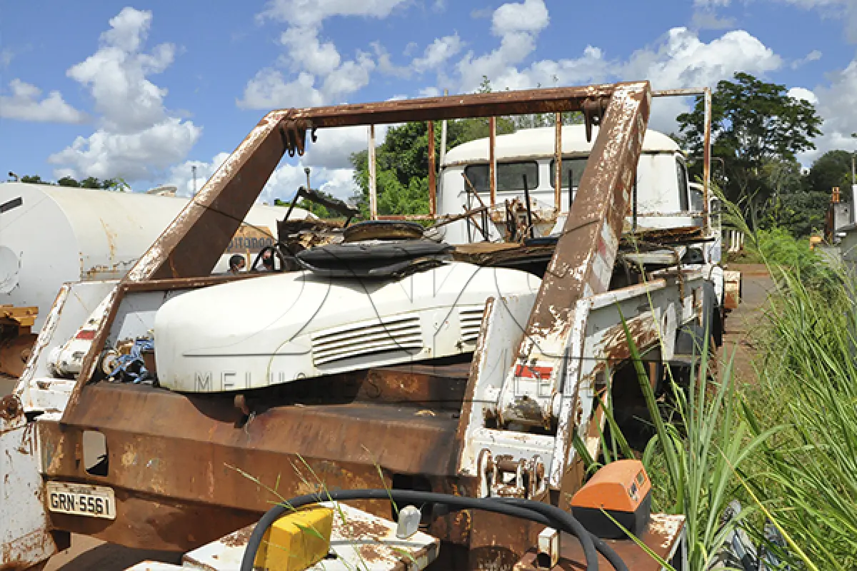 LOTE 041 - M. Bens L1513  - 1977 1977 - Branca - GRN-5561