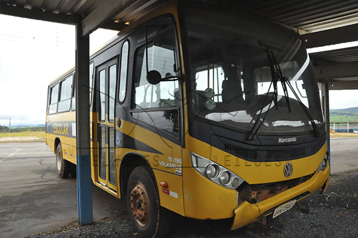 LOTE 004 - VW 15.190 EOD E.HD ORE - PLACA OPS-0567 - ANO 2012 2013 - COR AMARELA