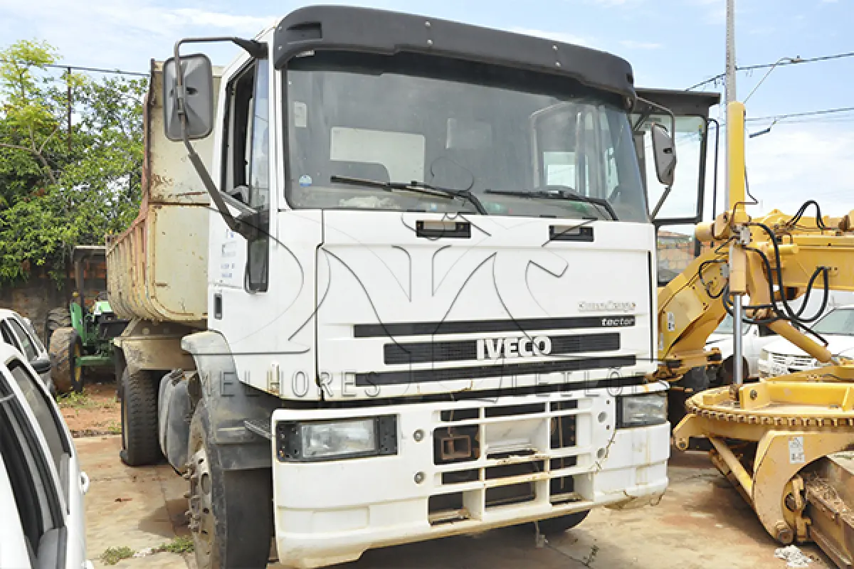 LOTE 014 - IVECO ECTECTOR  170E22 - PLACA HMH-0216 - ANO 2006 2007