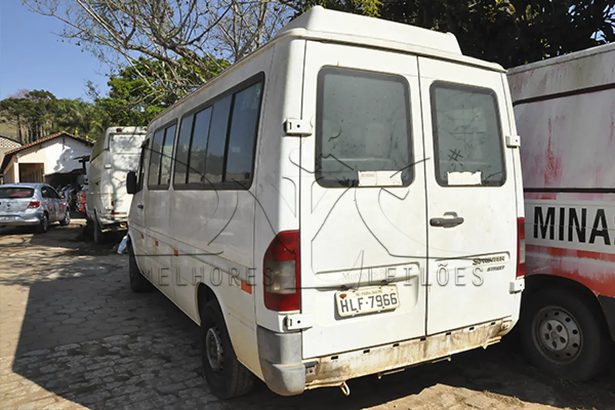 LOTE 005 - I M. BENZ313CDI SPRINTERM - PLACA HLF 7966 - ANO 2011 2011