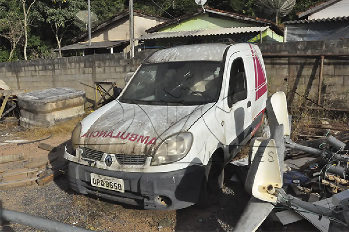 LOTE 001 - RENAULT KGOO RONTANAMB - PLACA OPQ-8658 - ANO 2013 2014